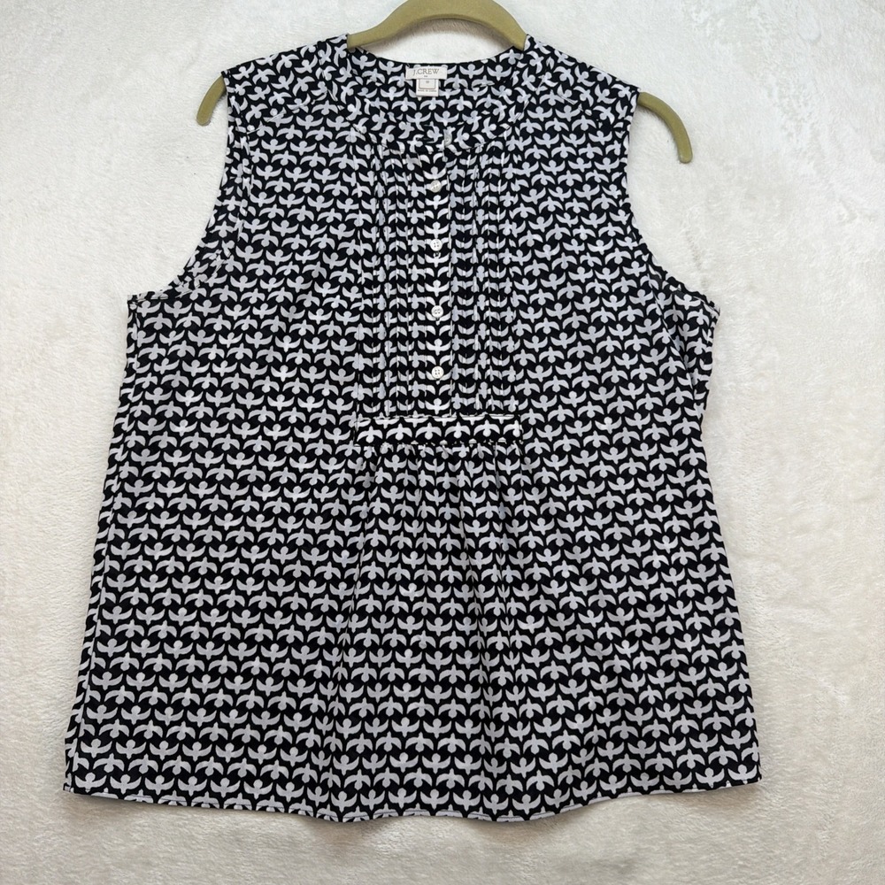 J Crew Sleeveless Shell Top Women's 10 Black White Print Career Office Blouse